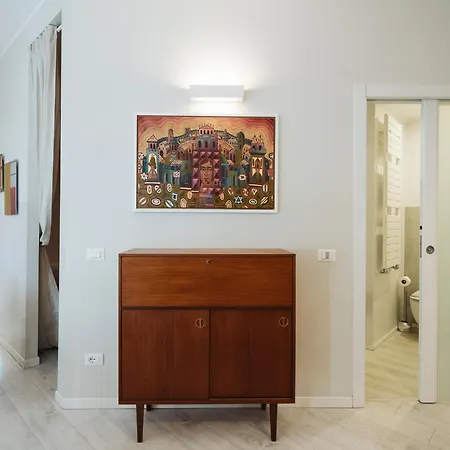 Four Апартаменти *